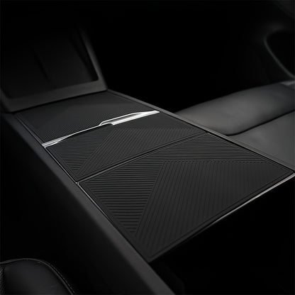 Silicone Protective Pad for Tesla Model 3/Y Center Panel- Non-Slip and Wear-Resistant, Protects the Center Control Panel and Increases Aesthetics